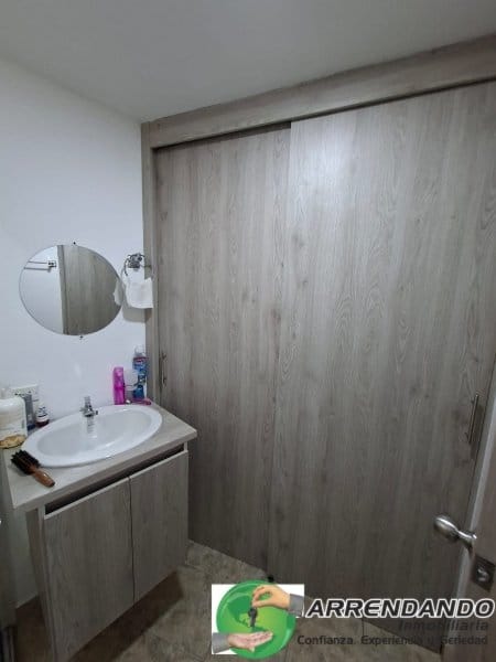 Apartamento en venta en La Independencia, Itagüí · foto 9 de 12