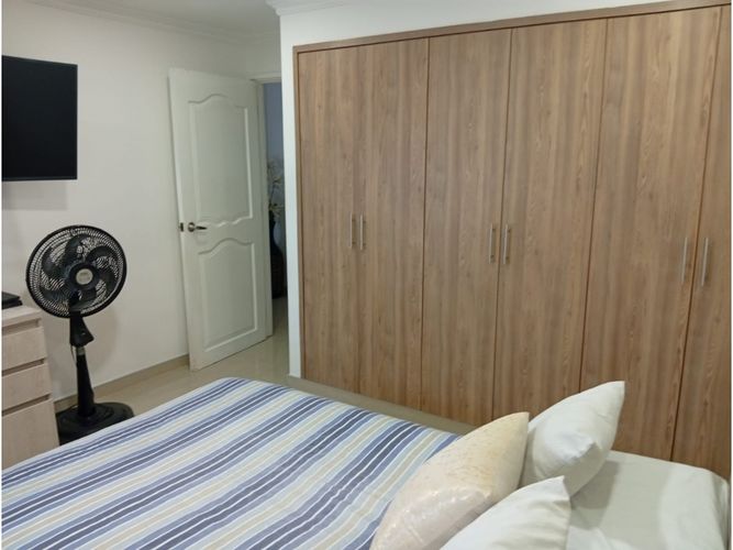 Apartamento de 4 alcobas en arriendo en Crespo, Cartagena, 125 m² · foto 22 de 24