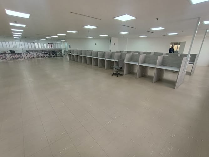 Oficina en arriendo en La Candelaria, Medellín, 1000 m² · foto 9 de 19