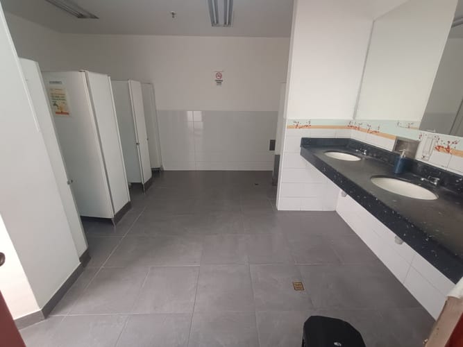 Oficina en arriendo en La Candelaria, Medellín, 1000 m² · foto 14 de 19