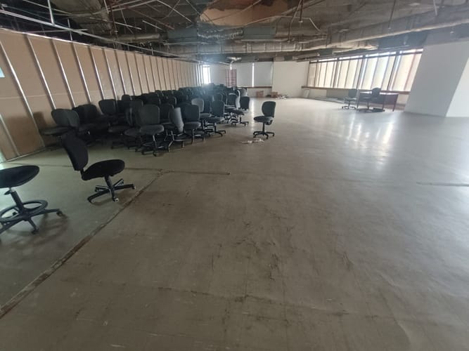 Oficina en arriendo en La Candelaria, Medellín, 1000 m² · foto 16 de 19