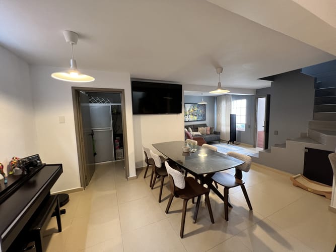 Casa de 5 alcobas en venta en Quintas Del Cacique, Bucaramanga, 174 m² · foto 5 de 24