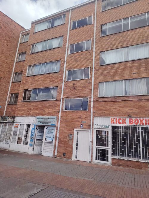 Apartamento de 3 alcobas en venta en Luna Park, Bogotá, 70 m² · foto 2 de 19