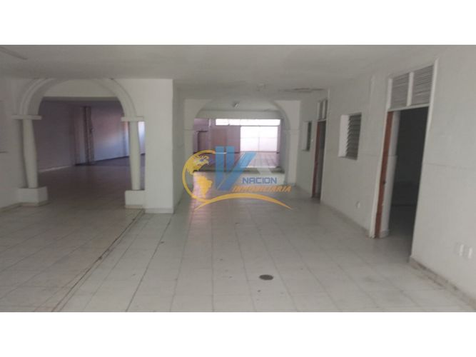 Bodega en venta en La Concordia, Bucaramanga, 410 m² · foto 4 de 7