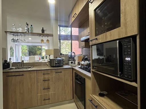 Apartamento de 3 alcobas en arriendo en Loma Del Escobero, Envigado, 80 m² · foto 13 de 23