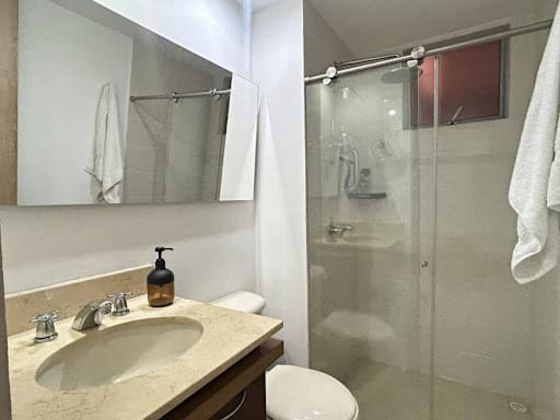 Apartamento de 3 alcobas en arriendo en Loma Del Escobero, Envigado, 80 m² · foto 21 de 23