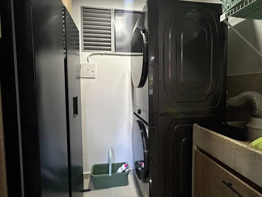 Apartamento de 3 alcobas en arriendo en Loma Del Escobero, Envigado, 80 m² · foto 22 de 23