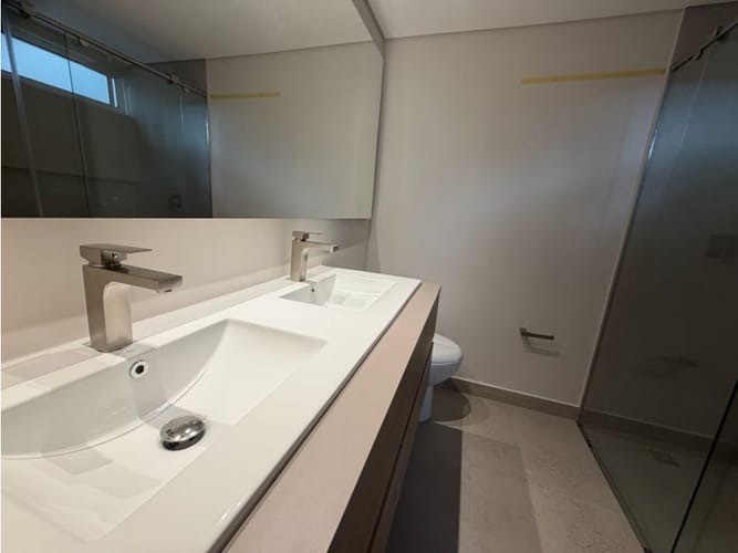 Apartamento en venta en Oviedo, Medellín · foto 13 de 19