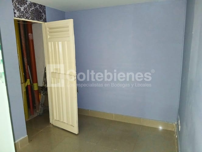 Edificio en venta en El Poblado, Medellín, 800 m² · foto 5 de 24