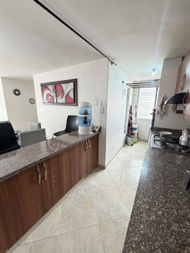 Apartamento en venta en Los Colores, Medellín · foto 5 de 19