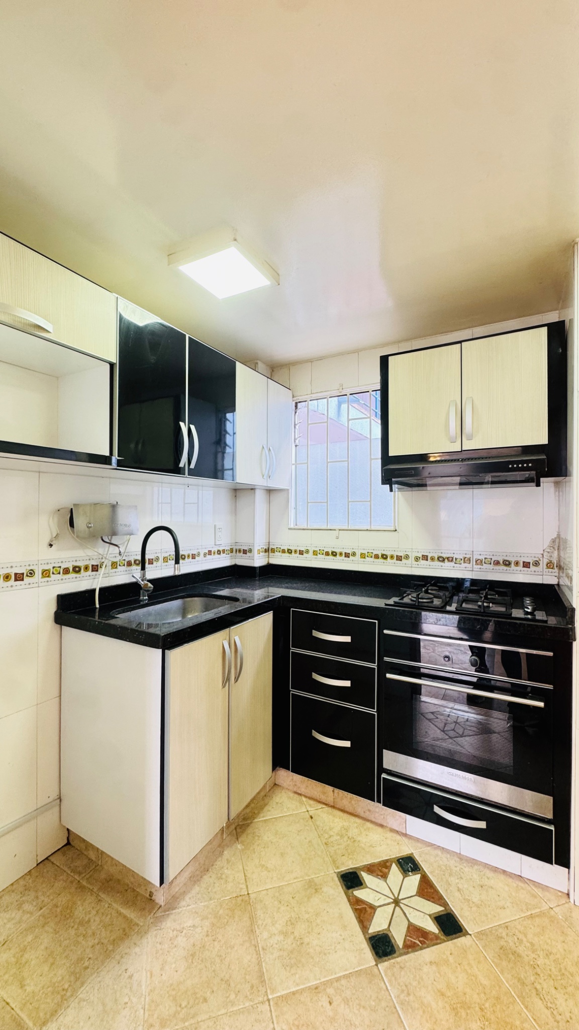 Apartamento en venta en Castilla, Bogotá · foto 4 de 21