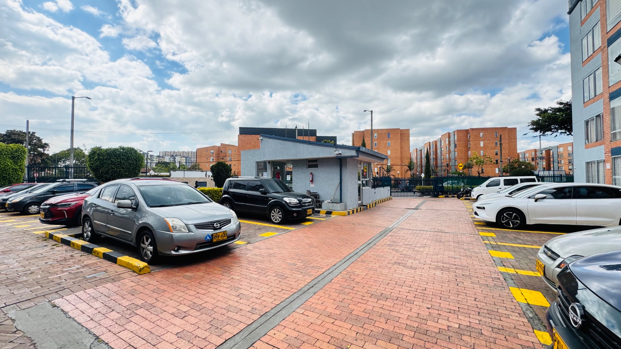 Apartamento en venta en Castilla, Bogotá · foto 17 de 21