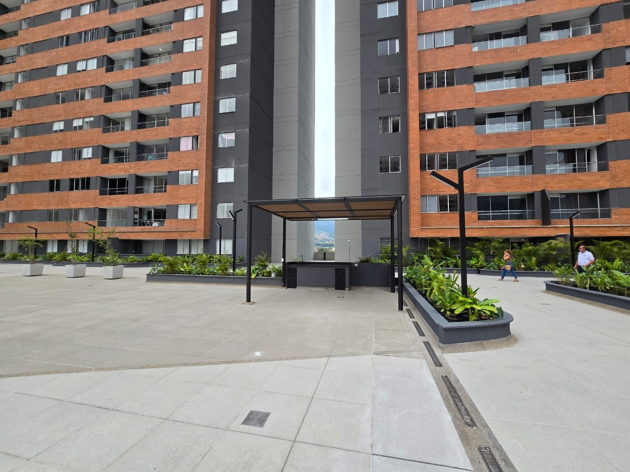 Apartamento en arriendo en Zona Industrial No. 1, Itagüí · foto 24 de 24