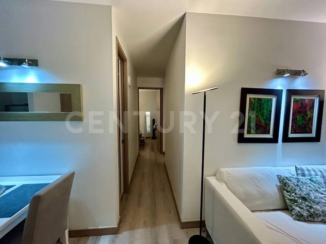 Apartamento de 2 alcobas en arriendo en Villa Carlota, Medellín, 73 m² · foto 3 de 16