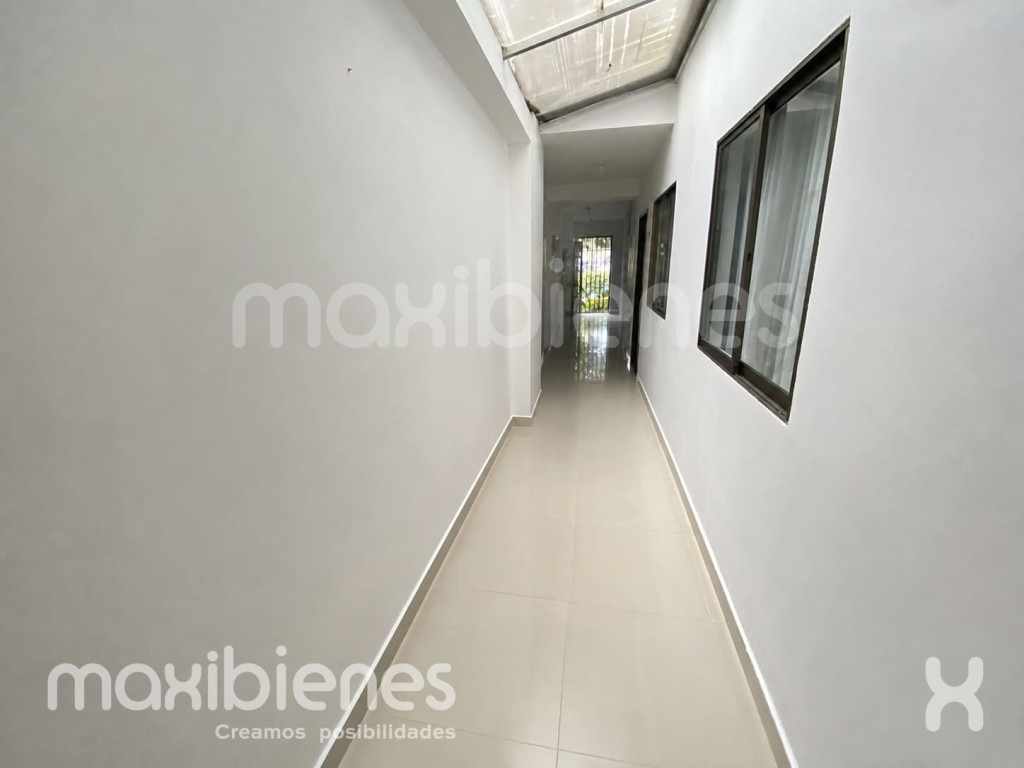 Apartamento en venta en La Milagrosa, Medellín · foto 4 de 8