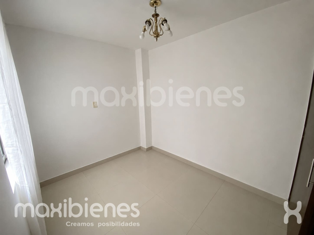 Apartamento en venta en La Milagrosa, Medellín · foto 5 de 8