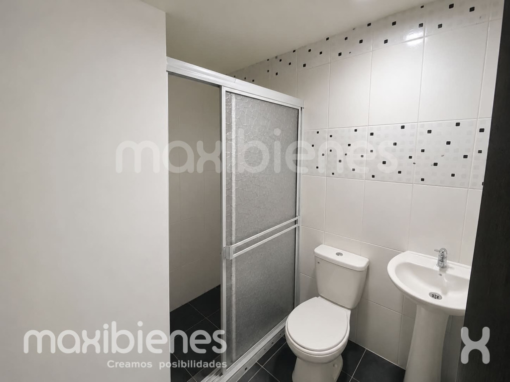 Apartamento en venta en La Milagrosa, Medellín · foto 7 de 8