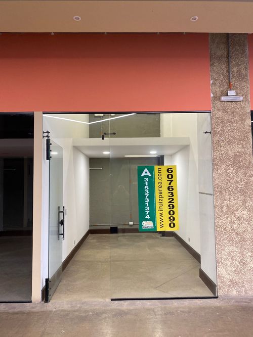 Local en arriendo en Ciudadela Villamil, Girón, 15 m² · foto 2 de 5