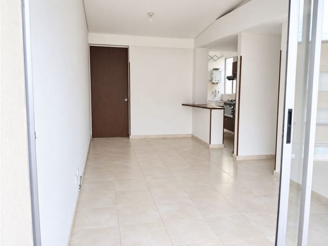 Apartamento de 3 alcobas en venta en Jordan, Ibagué, 76 m² · foto 5 de 13