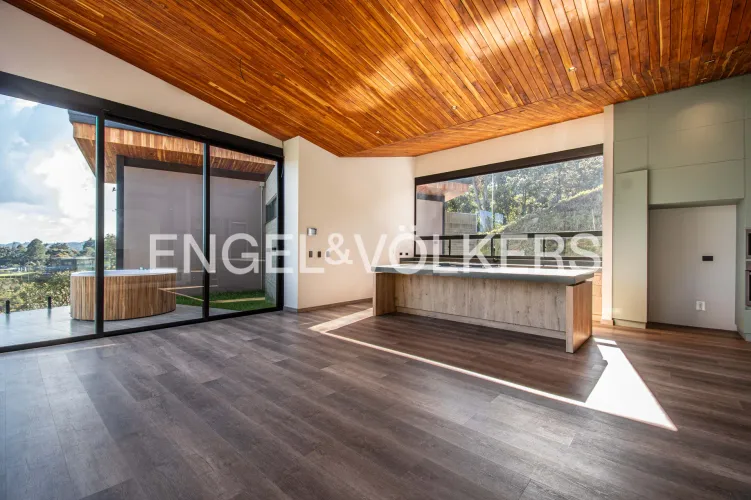 Casa de 4 alcobas en venta en Los Salados, El Retiro, 413 m² · foto 2 de 14