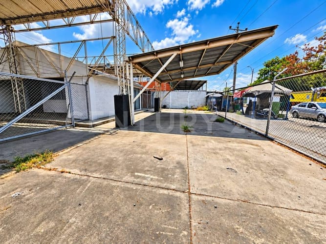 Local en arriendo en Acopi, Yumbo, 380 m² · foto 3 de 5