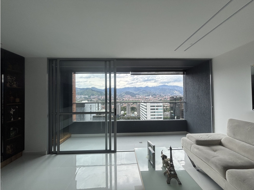 Apartamento en venta en La Candelaria, Medellín · foto 5 de 18