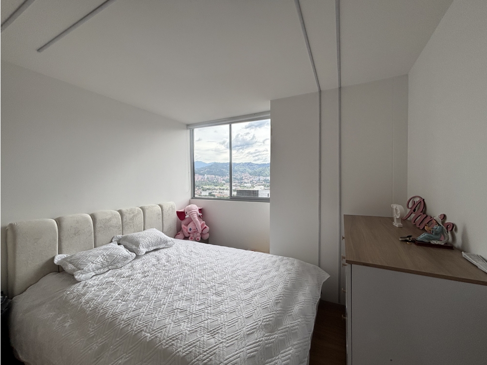 Apartamento en venta en La Candelaria, Medellín · foto 10 de 18