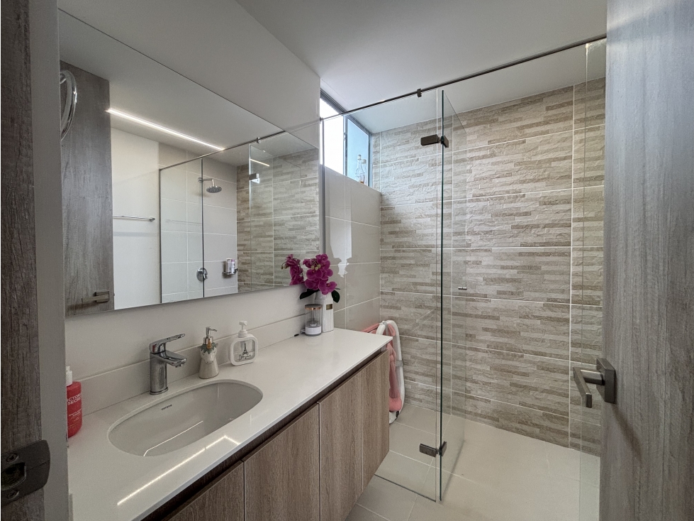 Apartamento en venta en La Candelaria, Medellín · foto 18 de 18