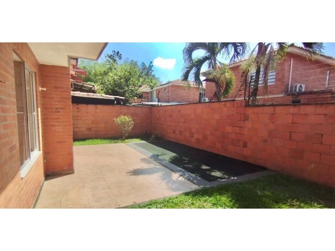 Casa de 3 alcobas en venta en El Castillo, Jamundí, 140 m² · foto 6 de 19