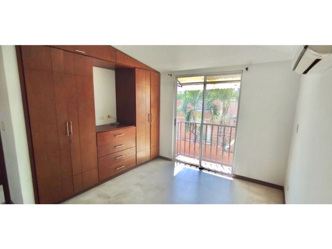 Casa de 3 alcobas en venta en El Castillo, Jamundí, 140 m² · foto 13 de 19