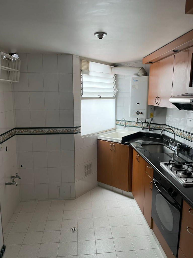 Apartamento en venta en Alhambra, Bogotá · foto 6 de 18