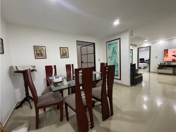Apartamento de 3 alcobas en venta en Las Mercedes, Palmira, 215 m² · foto 2 de 17