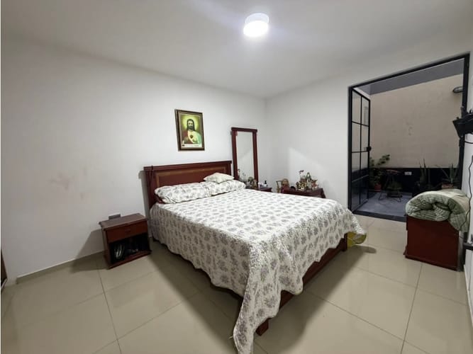 Apartamento de 3 alcobas en venta en Las Mercedes, Palmira, 215 m² · foto 13 de 17