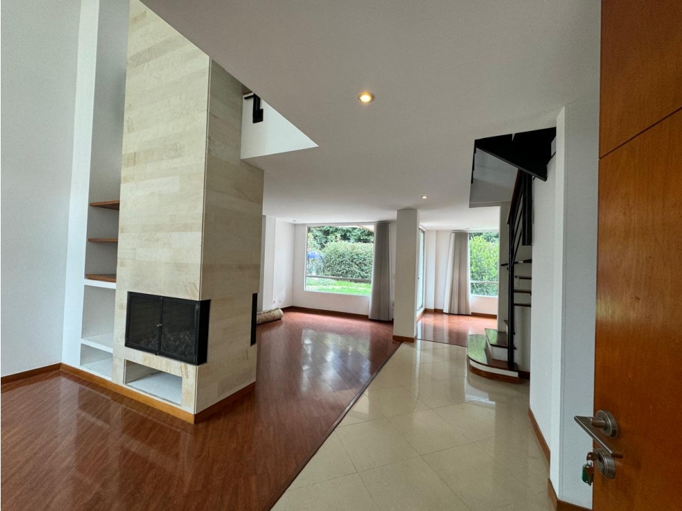 Casa en Arriendo en Cundinamarca, Cajicá en Chía, de Alvarez Arboleda Asociados Inmobiliaria S.A.S.