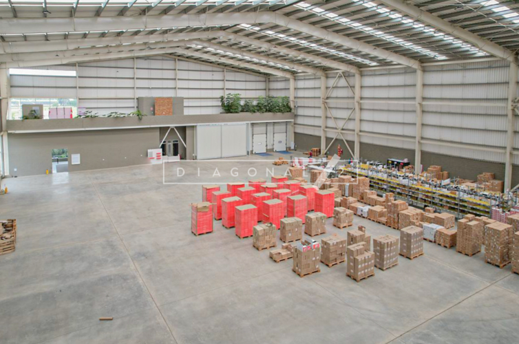Bodega en arriendo en Siberia, Cota, 2850 m² · foto 6 de 7