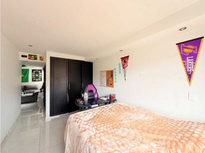 Casa en venta en San Jose De Bavaria, Bogotá · foto 7 de 11