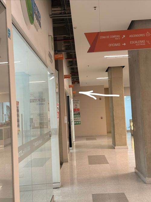 Local en venta en Boston, Medellín, 27 m² · foto 6 de 9