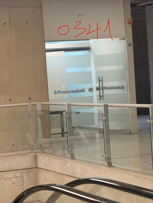 Local en venta en Boston, Medellín, 27 m² · foto 7 de 9