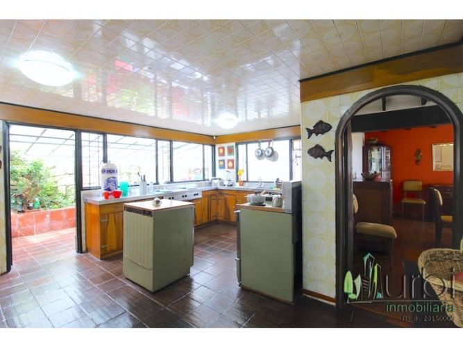 Casa de 6 alcobas en venta en Cerros De Suba, Bogotá, 376 m² · foto 6 de 20