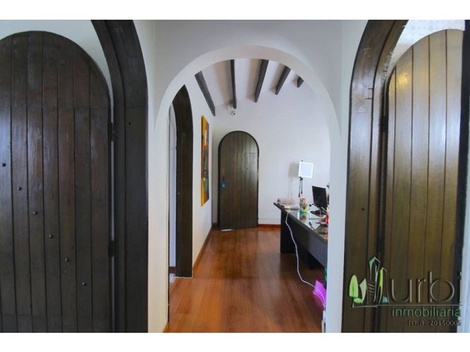 Casa de 6 alcobas en venta en Cerros De Suba, Bogotá, 376 m² · foto 12 de 20