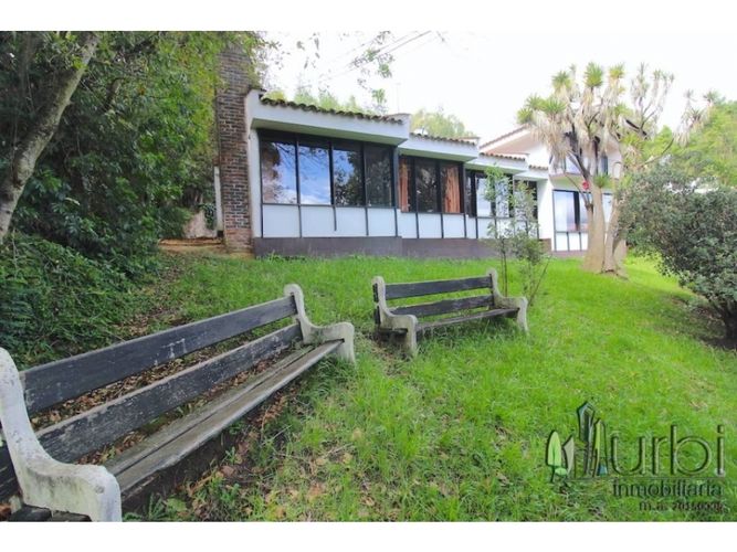 Casa de 6 alcobas en venta en Cerros De Suba, Bogotá, 376 m² · foto 16 de 20
