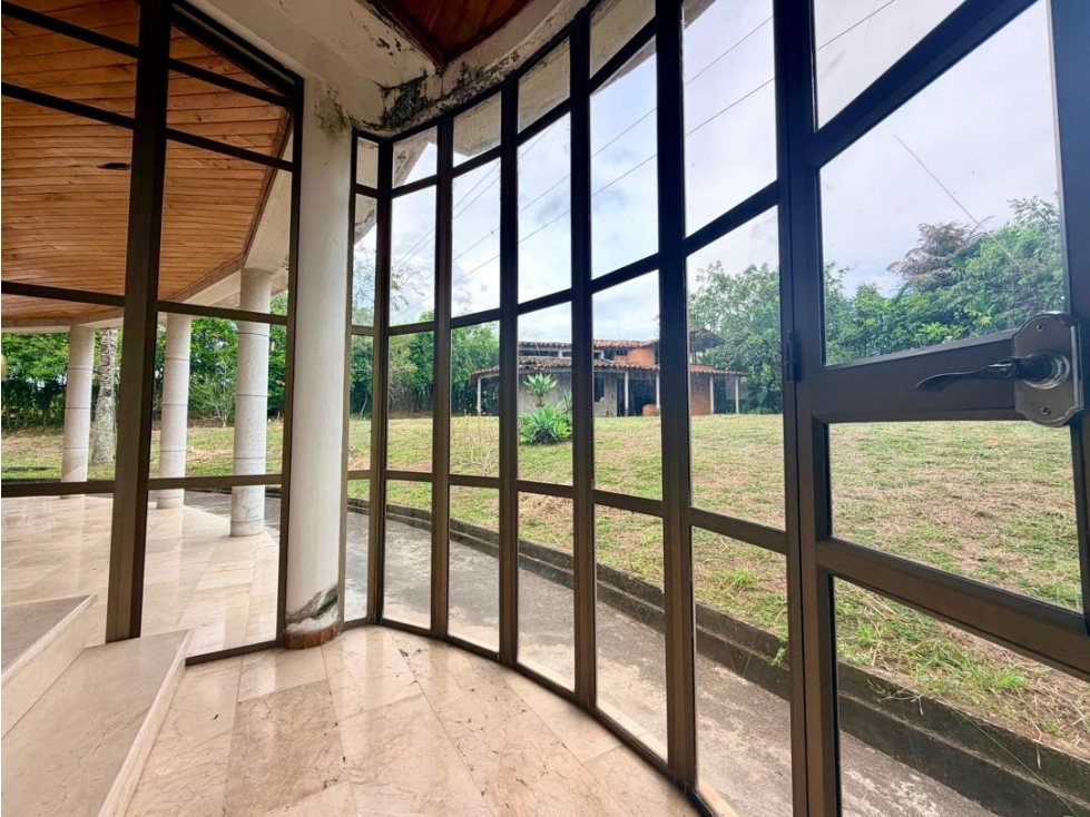 Casa en venta en Cerritos, Pereira · foto 2 de 24
