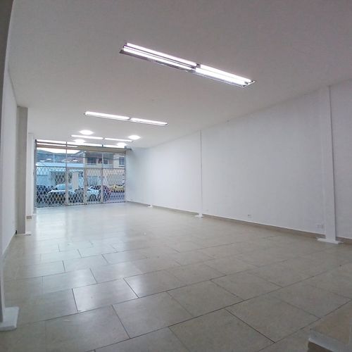 Local en arriendo en El Cedro, Cali, 200 m² · foto 6 de 24