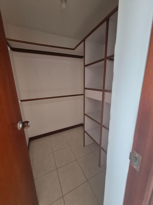 Apartamento de 3 alcobas en venta en Bosques De Zuñiga, Envigado, 116 m² · foto 14 de 19