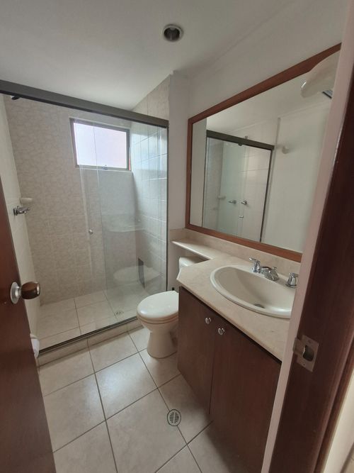 Apartamento de 3 alcobas en venta en Bosques De Zuñiga, Envigado, 116 m² · foto 8 de 19