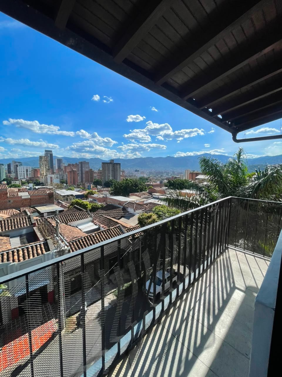 Apartamento de 3 habitaciones en venta en La Candelaria, Medellín — imagen 1 de 23