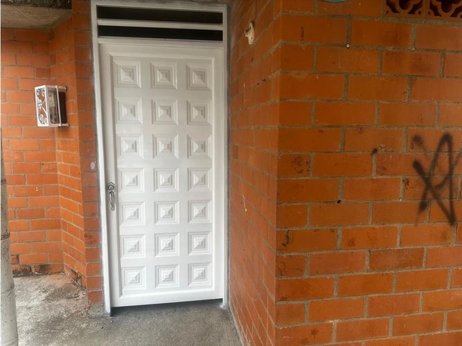 Casa de 2 alcobas en venta en Paso De La Bolsa, Jamundí, 48 m² · foto 3 de 5