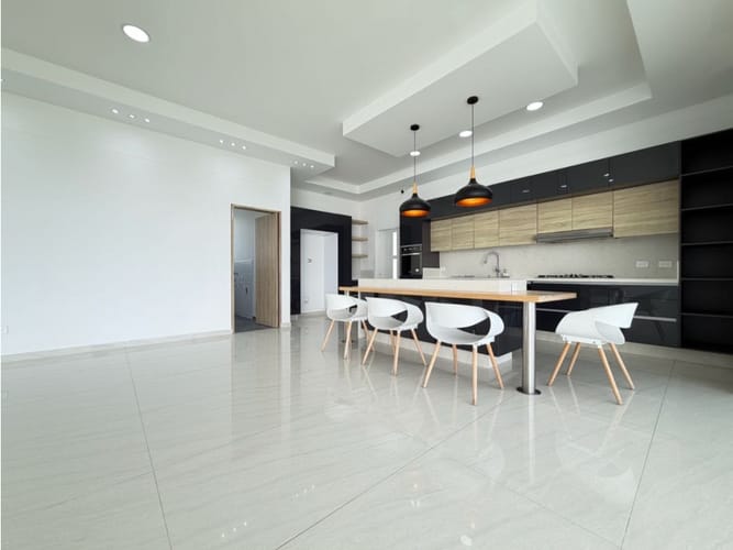 Casa de 4 alcobas en venta en Tribunas Corcega, Pereira, 576 m² · foto 7 de 24