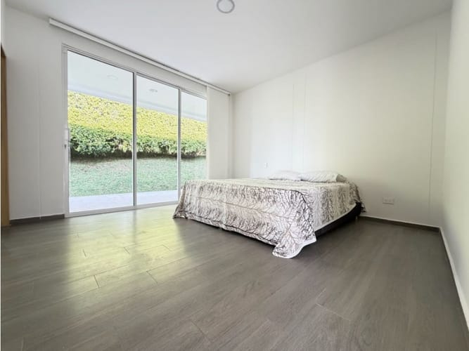 Casa de 4 alcobas en venta en Tribunas Corcega, Pereira, 576 m² · foto 15 de 24