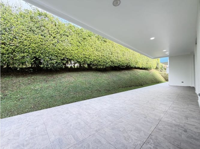 Casa de 4 alcobas en venta en Tribunas Corcega, Pereira, 576 m² · foto 22 de 24